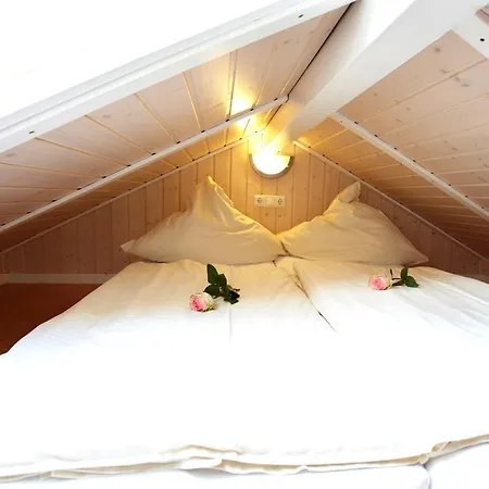 Holiday home Seeschwalbe *
